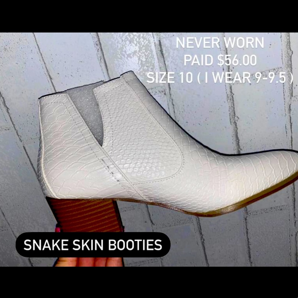 Snack Skin White Booties
